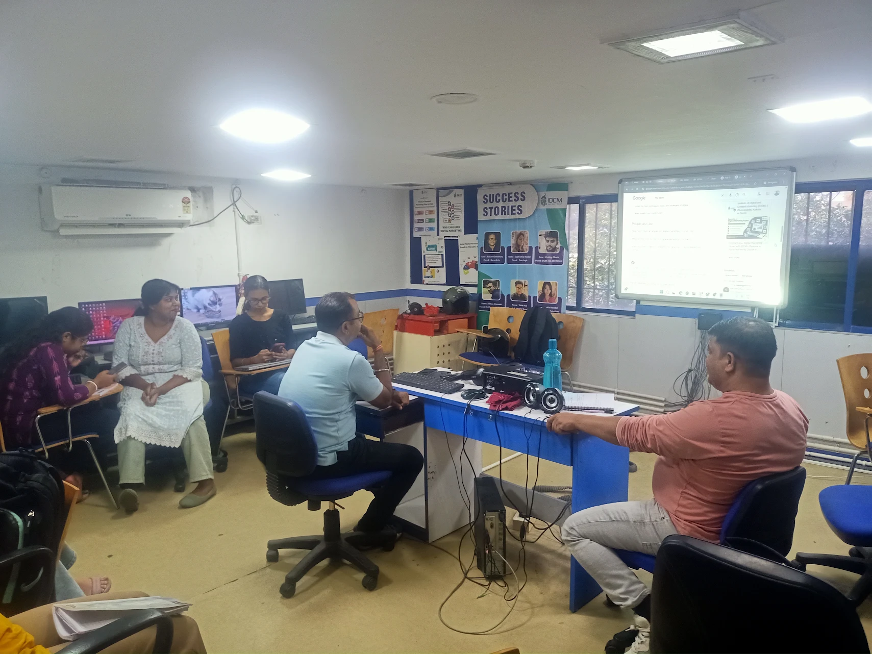 Pratham vyas review photo